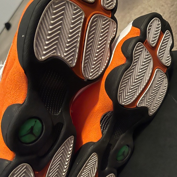 Authentic Air Jordan 13 retro grade school starfish - Picture 5 of 5